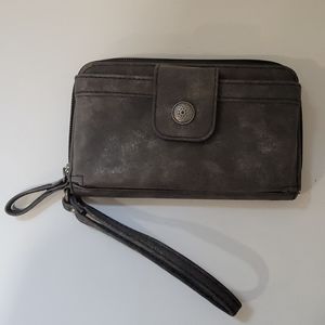 Maurices grey wristlet